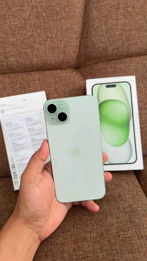 iphone 15 plus 128gb ibox garansi oktober2026