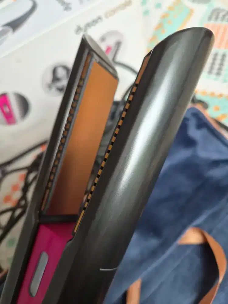 Jual Dyson coralle straightener (catokan rambut)