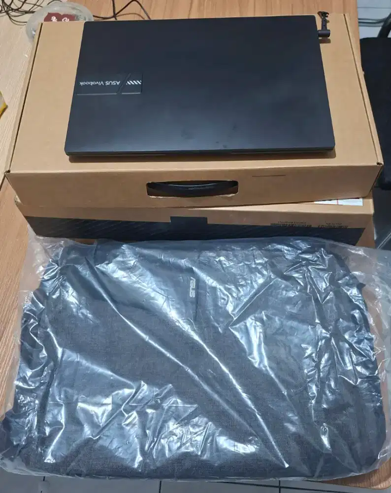 Asus Vivobook 14 OLED M1405YA