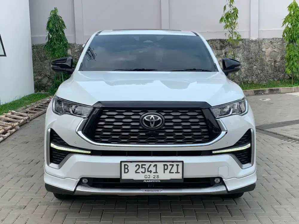 INNOVA ZENIX Q HYBRID MODELISTA 2023 PUTIH