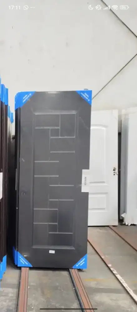 Menjual Pintu Baja