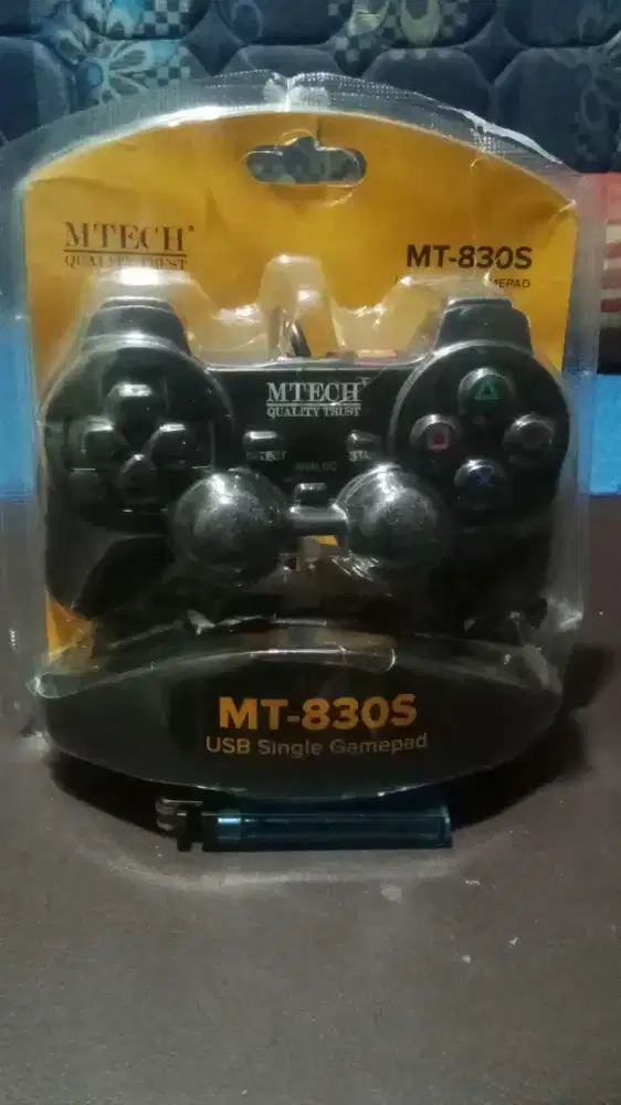 Stik USB Single Gamepad ( MT-830S )