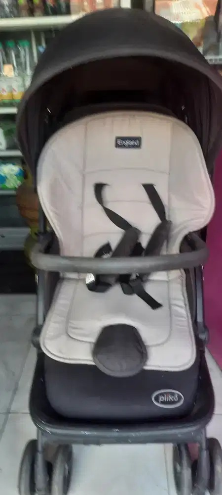 Dijual cepat Stroller baby merk Plinko Type 538