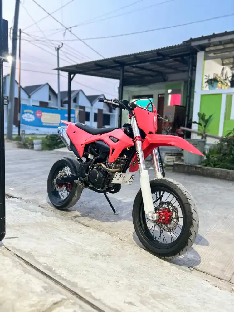 Jual crf 150l tahun 2022