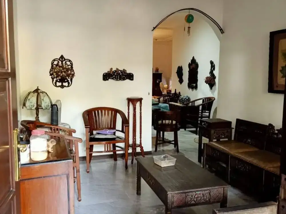 DIJUAL RUMAH MANYAR REJO