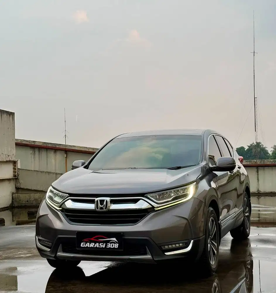 Honda CRV Turbo Prestige 1.5 AT 2017 Abu Abu CR-V KM 97 rb record