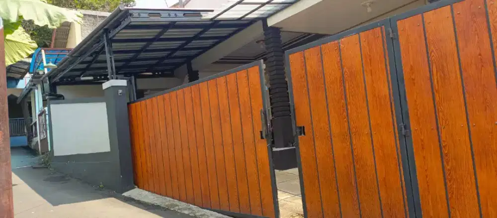 DIJUAL RUMAH SIAP HUNI TANAH LUAS BEBAS BANJIR