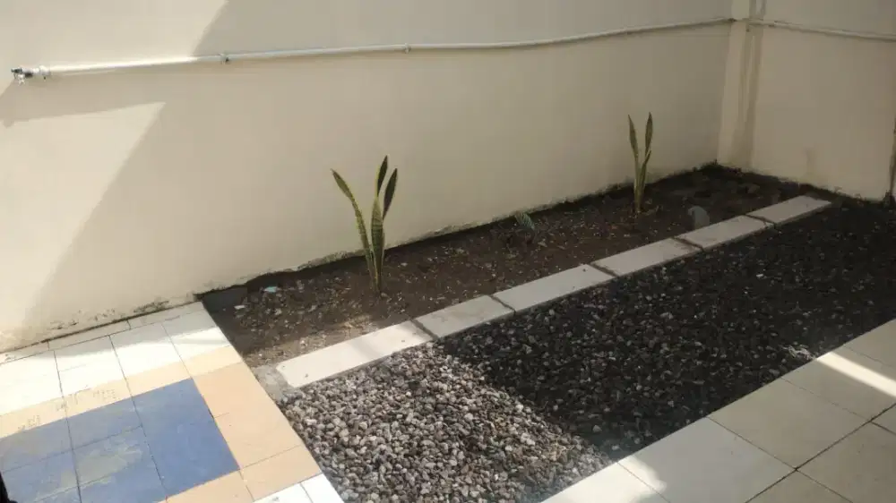 Rumah Hook Siap Huni 135m² di Kota Baru Driyorejo Gresik - Bonus AC