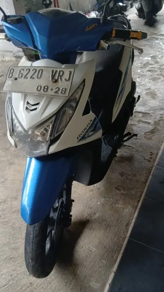 JUAL HONDA BEAT FI ESP ISS