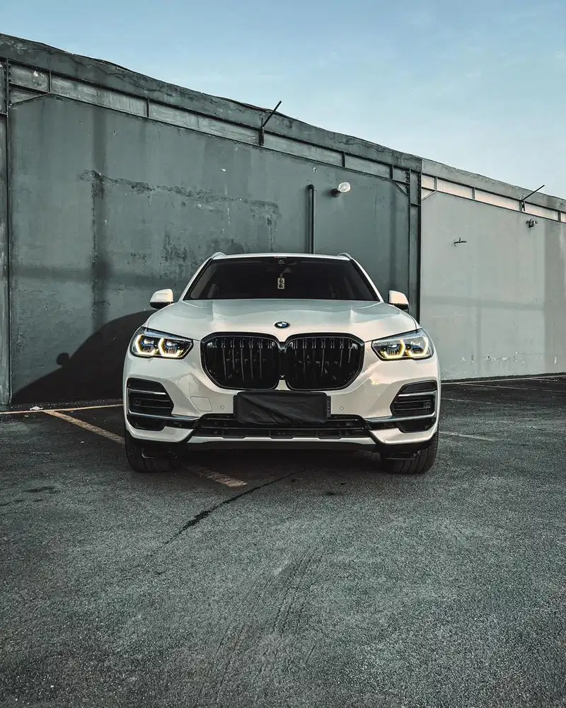 BMW X5 2022 Bensin