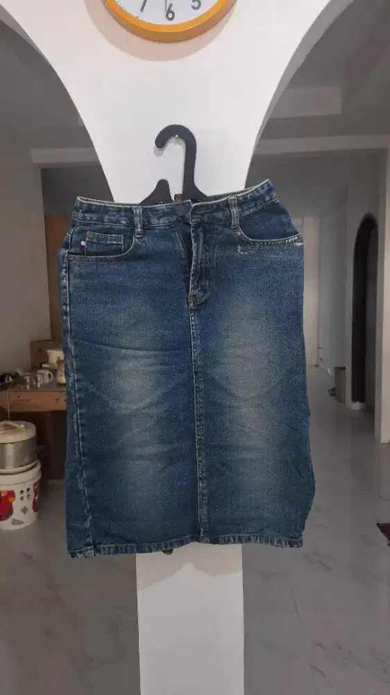 Celana Rok Jeans Wanita Msn Jeans PreLoved