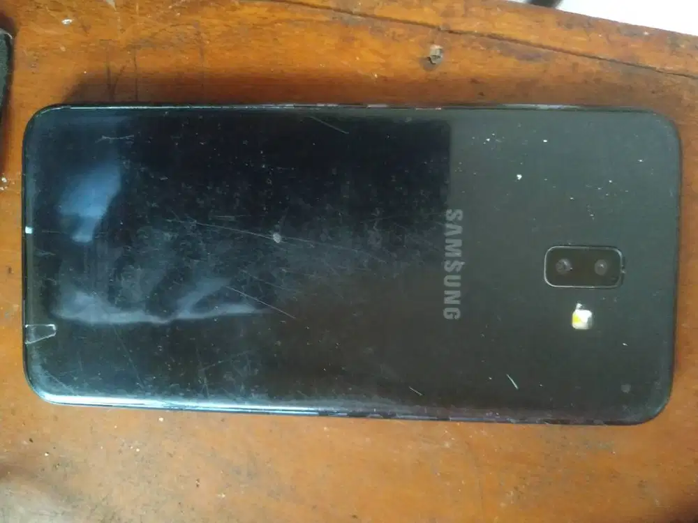 JUAL CEPAT SAJA SAMSUNG GALAXY J6+ DI CAS ANGET DOANG