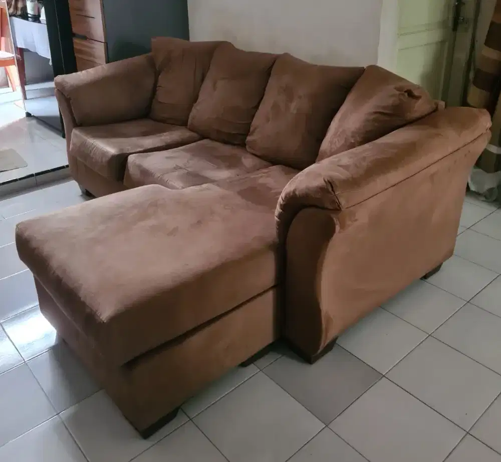 DIJUAL CEPAT SOFA 3 SEATER (MAU PINDAH)