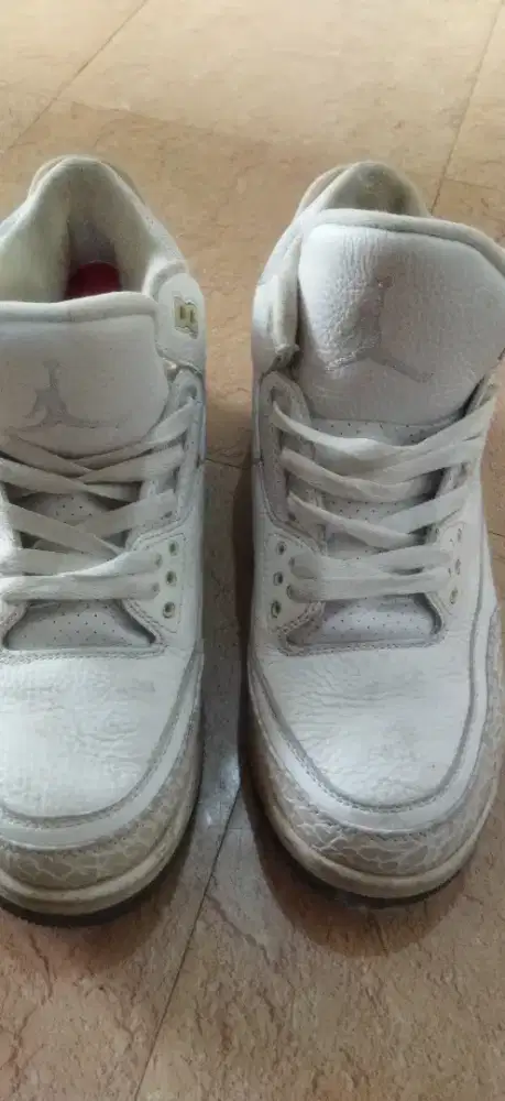 Sepatu Basket Nike Jordan