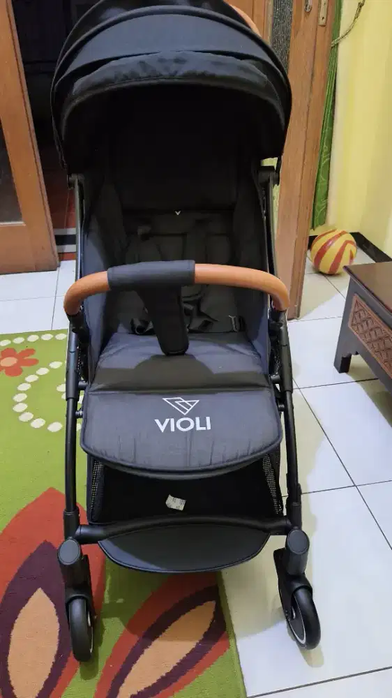 Violi stroller lipat