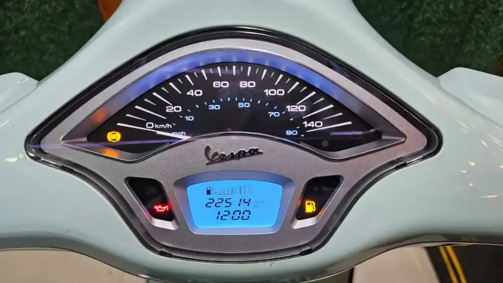 UD ENY MOTOR - Piaggio Vespa Primavera ABS thn 2021 super