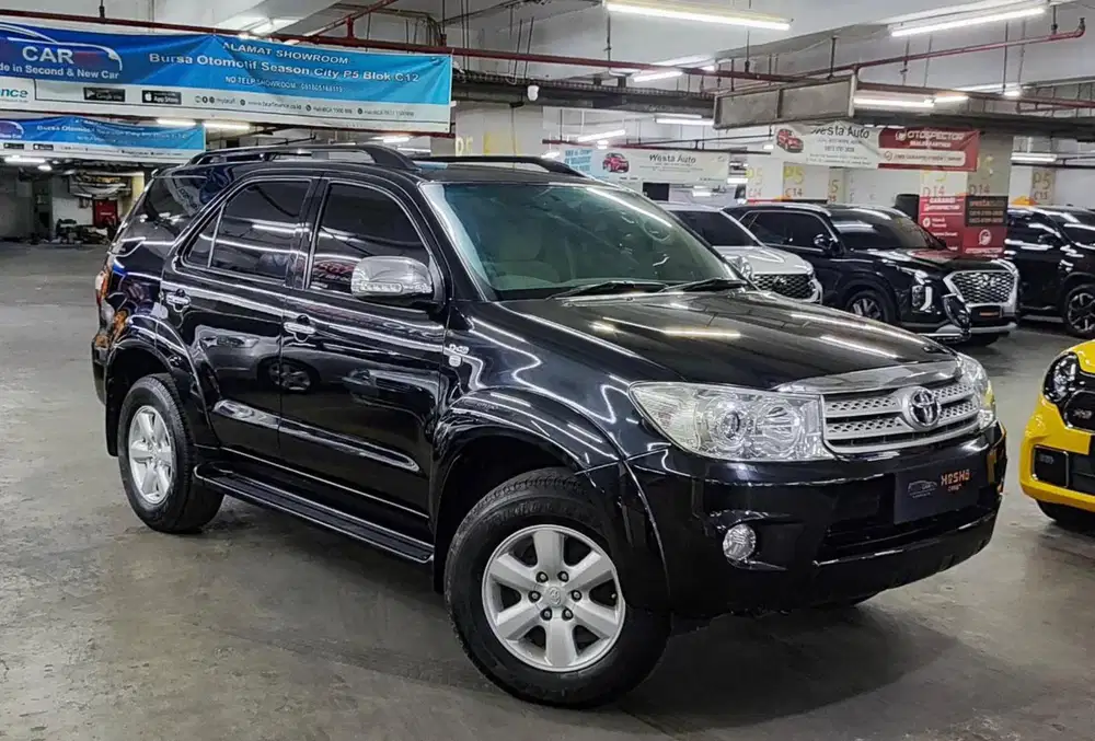 Toyota Fortuner 2.5 G AT Diesel 2010 Automatic 2011