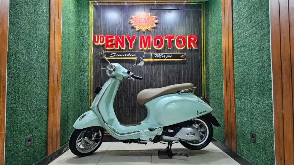 UD ENY MOTOR - Piaggio Vespa Primavera ABS thn 2021 favorit