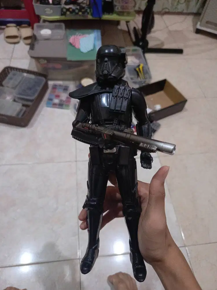 Keluaran 2016 sudah 10 tahun dia hidup dirumah saya, HASBRO, STAR WARS