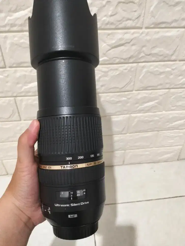 LENSA TAMRON 70-300MM USD VC FOR CANON NO BOX