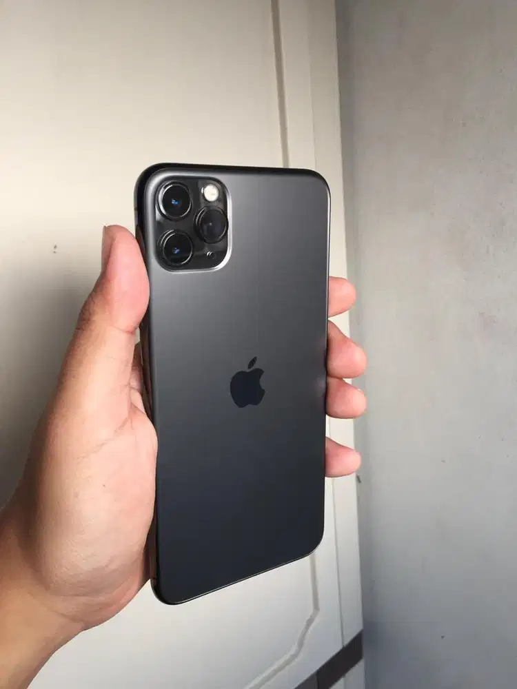 iPhone 11 Pro Max 512gb inter
