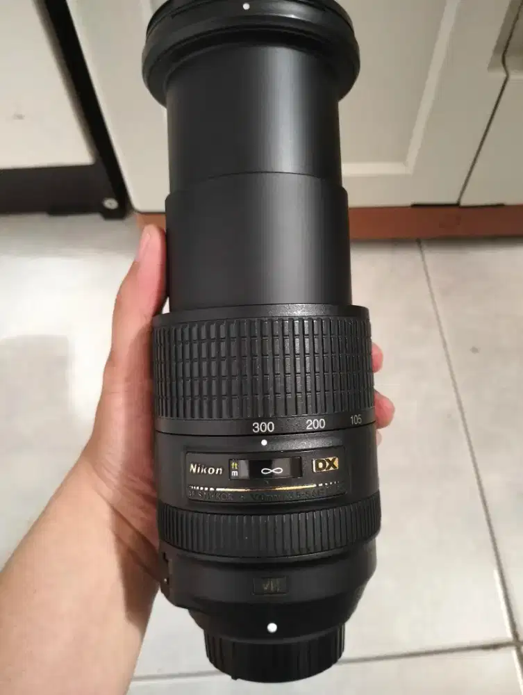 LENSA NIKON AF-S 18-300MM G ED VR NO JAMUR NO BOX