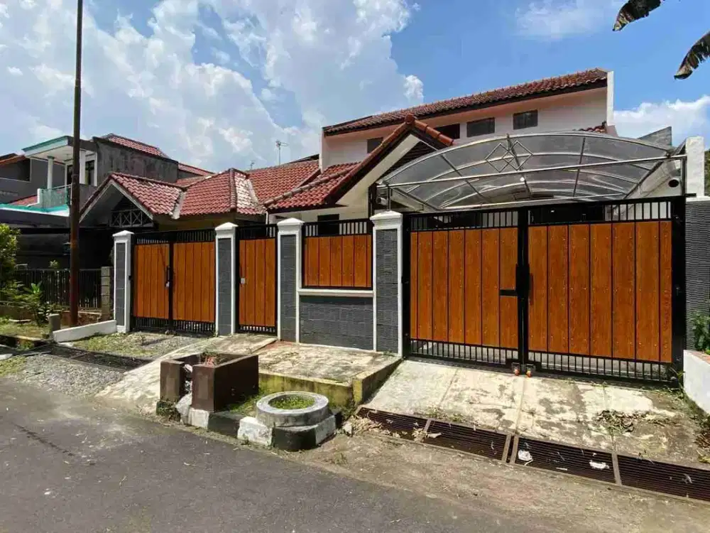 Rumah dijual Palem Semi Cengkareng