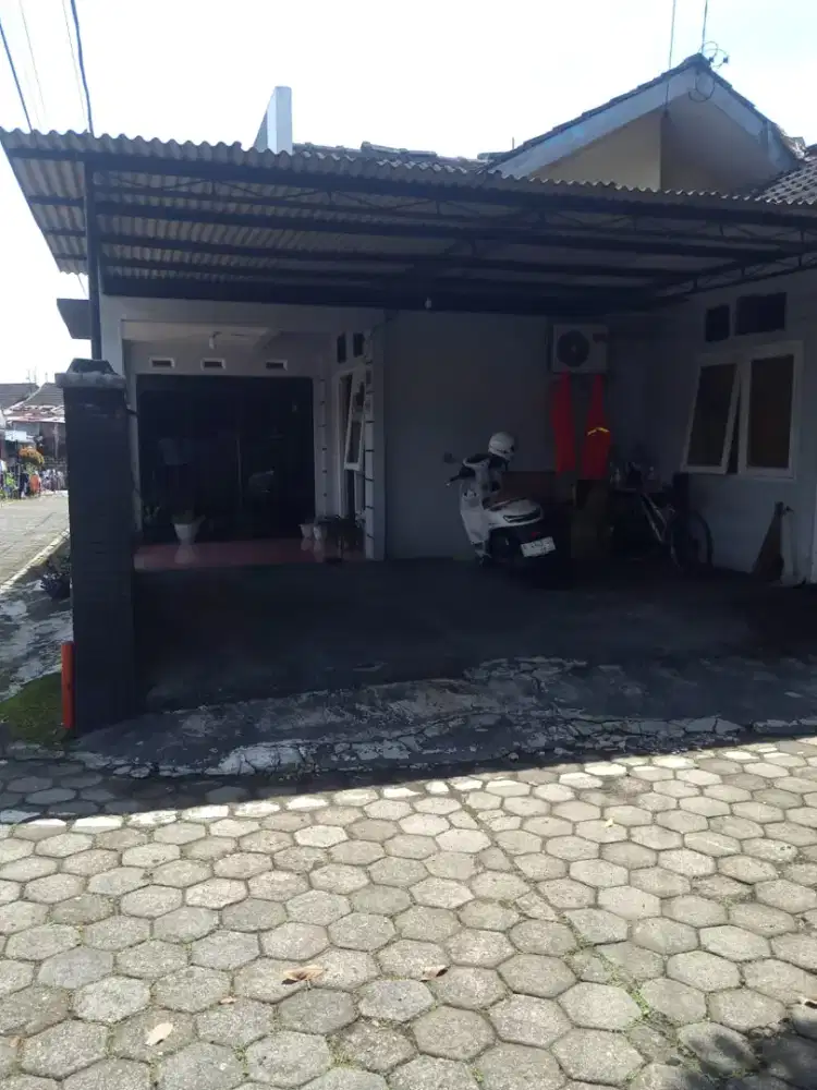 Rumah Strategis Hook Ledug Sejahtera Cocok Hunian & Investasi