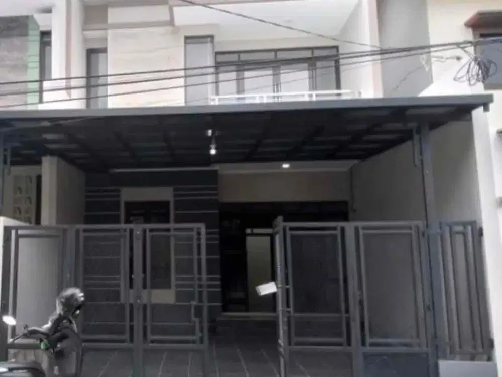 Rumah Minimalis 2 Lantai di Margahayu Raya Jl Saturnus Kota Bandung