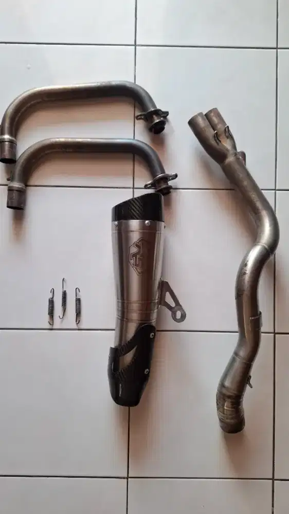 Knalpot R9 H2 Kawasaki Ninja 250 FI Old
