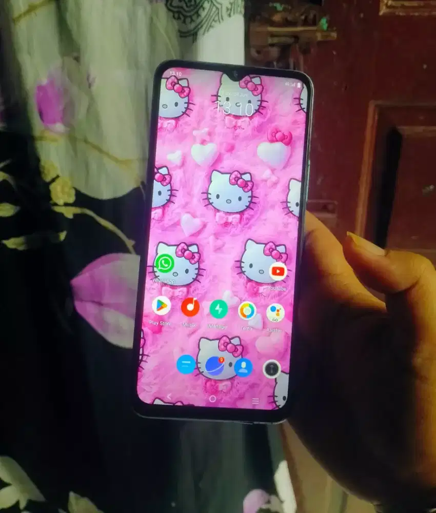 Vivo Y15S & Realme C21 Jaringan 4G Ram 3/32 gb