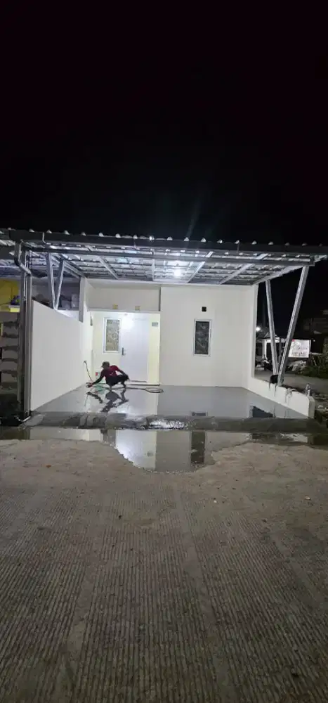 Dijual over kredit - rumah hook