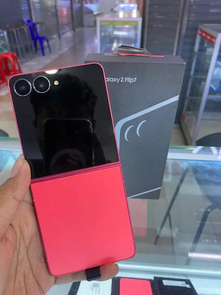 samsung z flip 7 12/256
