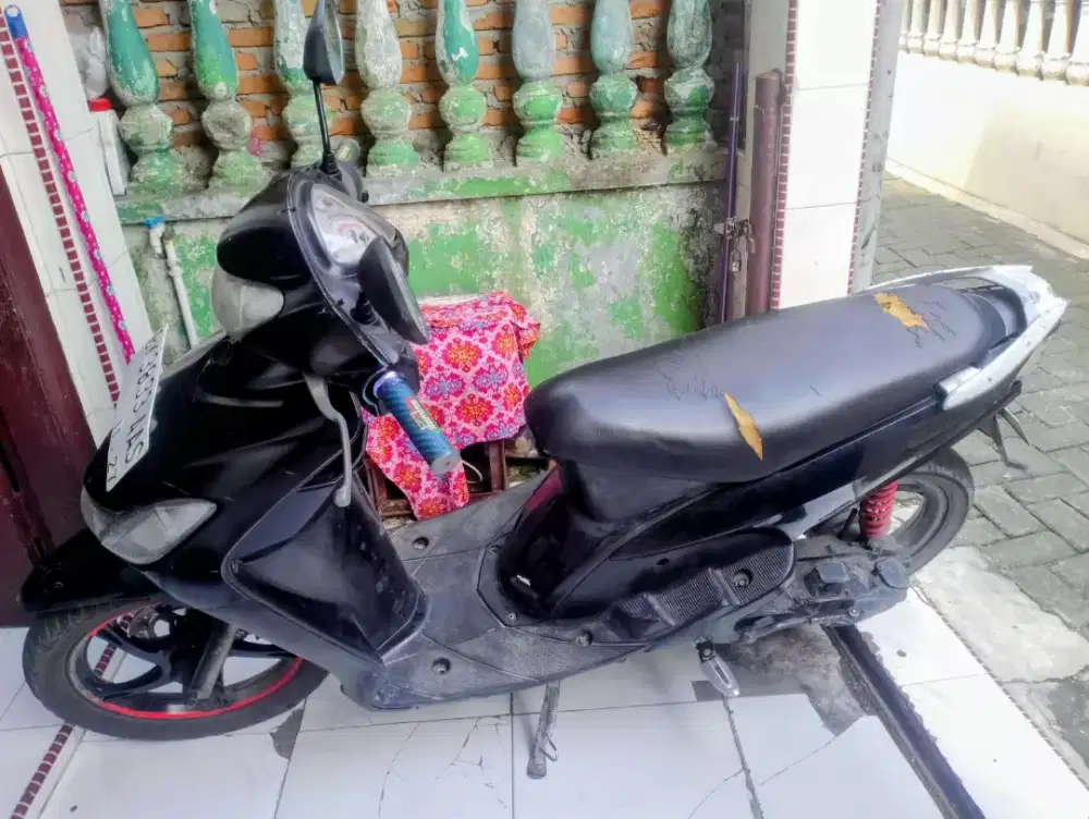 Mio sporty Tahun 2010 Langkap Surat Mesin Dijamin Sehat.
