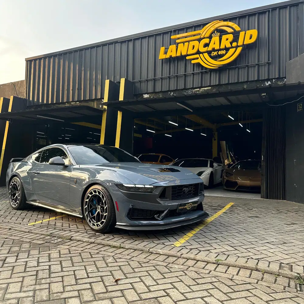 Ford Mustang 5.0 Dark Horse Coupe 2024