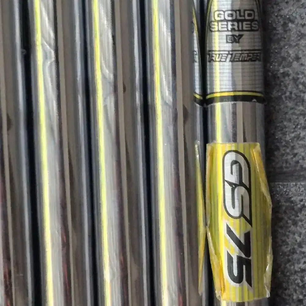 Stick golf Shaft Gold Series 75 true tempere, isi 6 batang