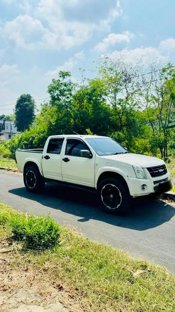 Isuzu Dmax 2011
