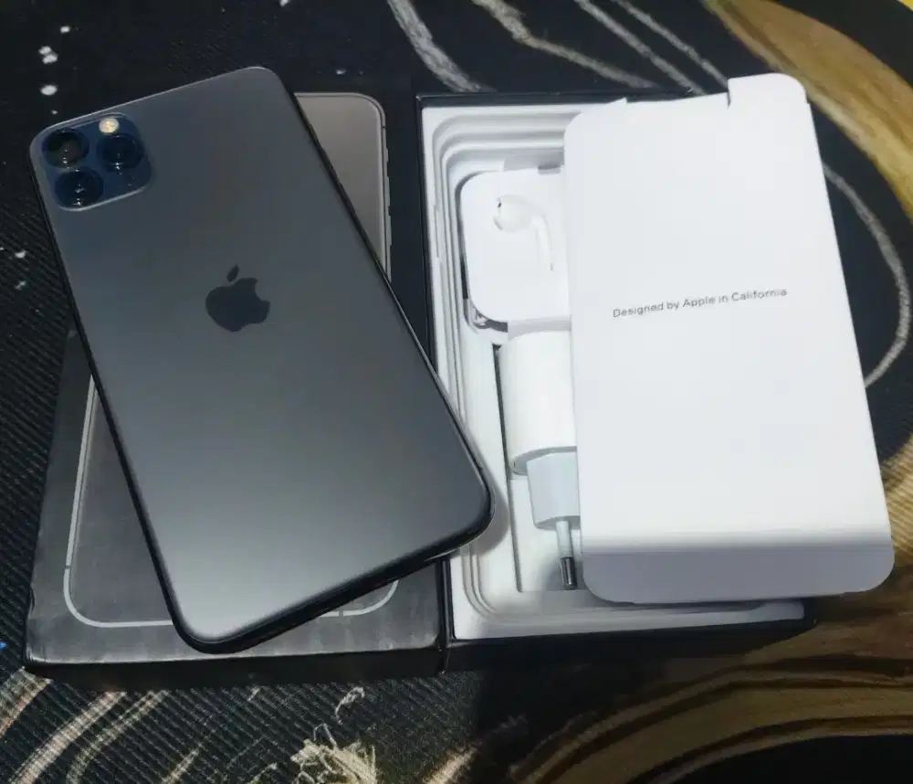 iPhone 11 promax space grey 256