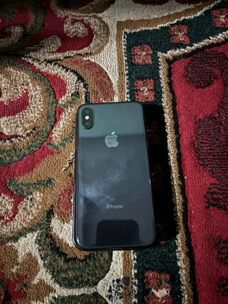 iPhone x 64gb warna hitam ibox