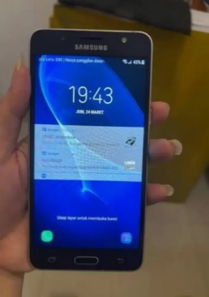 Samsung J5 2016