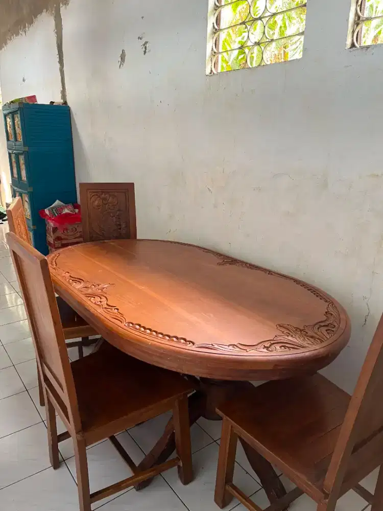 meja makan jati bekas