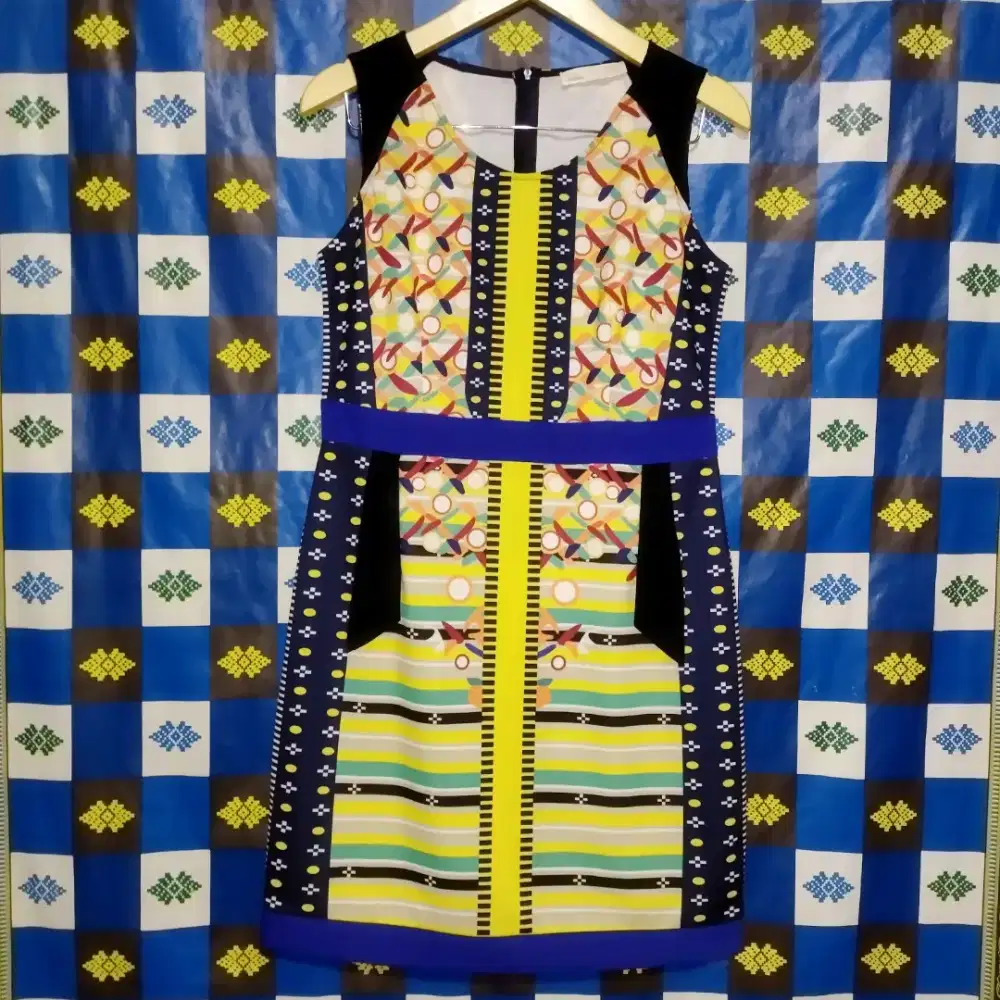 MIDI dress CRL branded