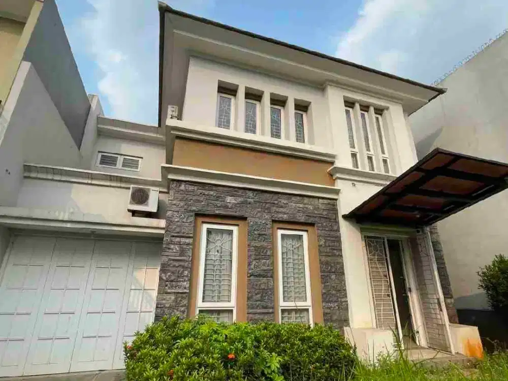 Dijual rumah besar murah kota wisata cibubur.