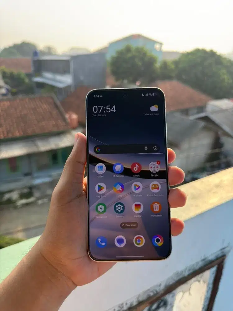 poco f7 12/512 white Fullset
