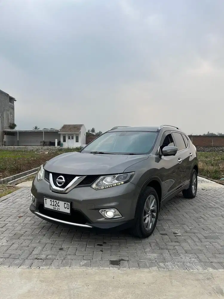 nissan x trail T 32 2.5 automatic