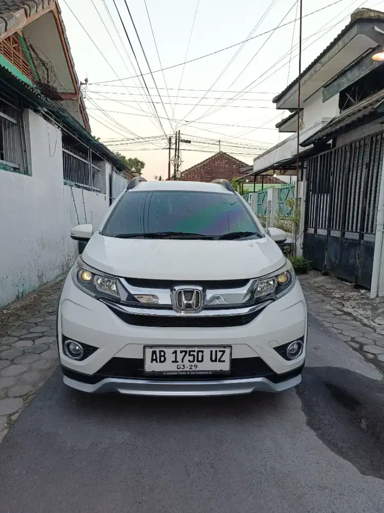 Honda BRV E prestige AT Ab 2019