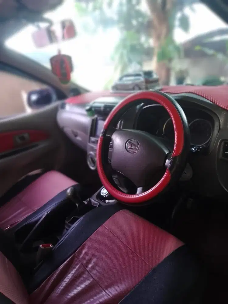 Daihatsu Xenia 2010 Bensin