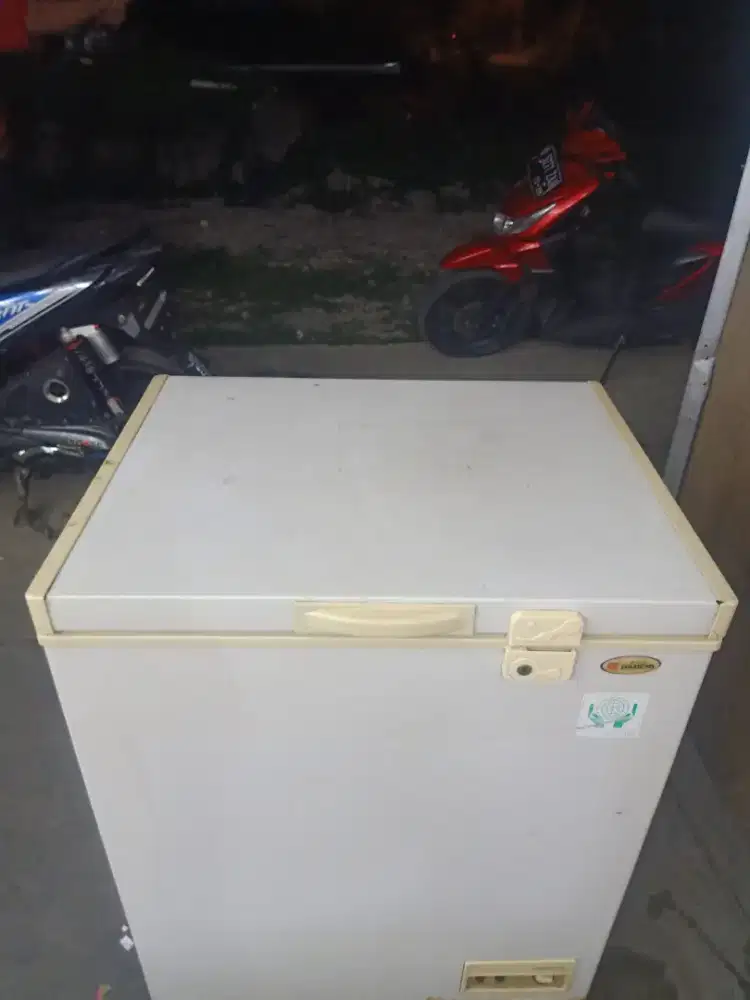 Freezer box daichi 126 liter ORI segel normal