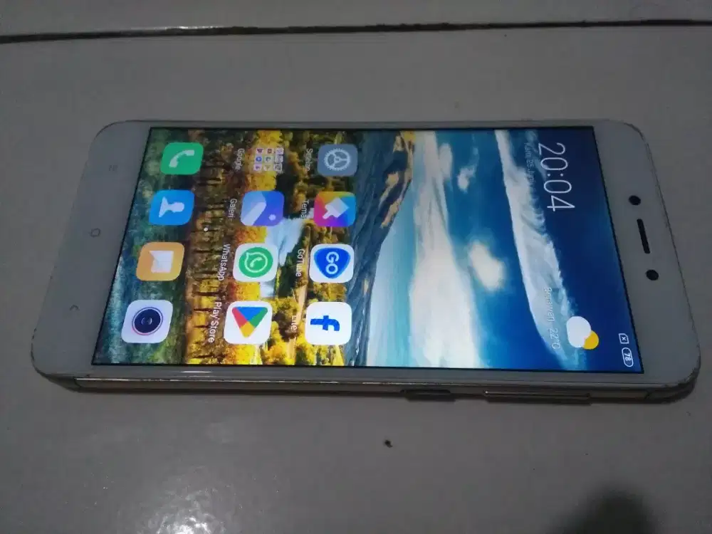 Xiaomi redmi 4x 4G 2/16 layar 5 inchi gold