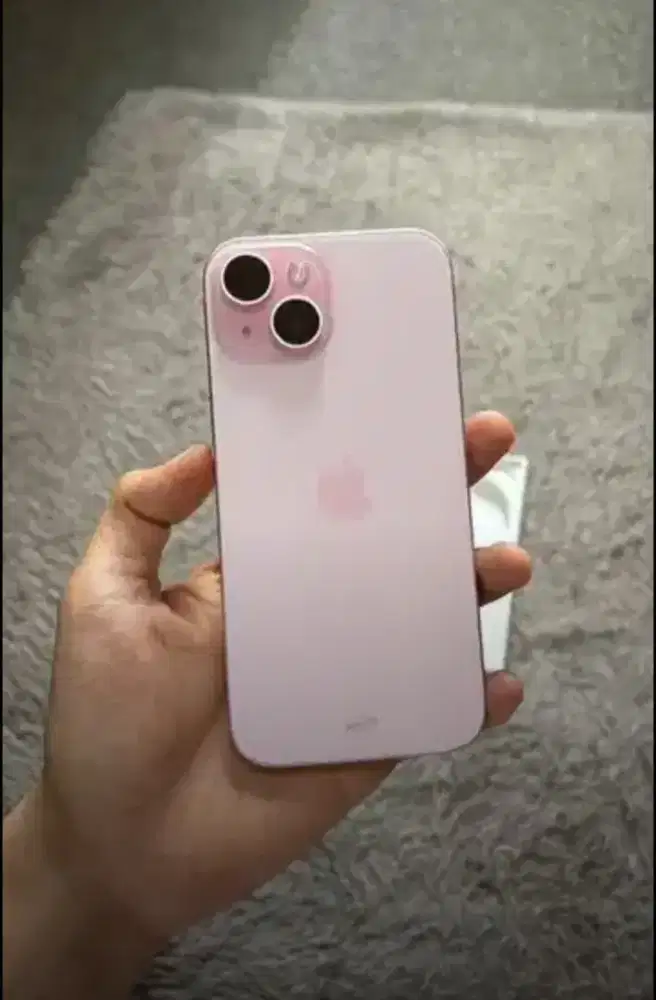 Iphone 15 128gb garansi resmi